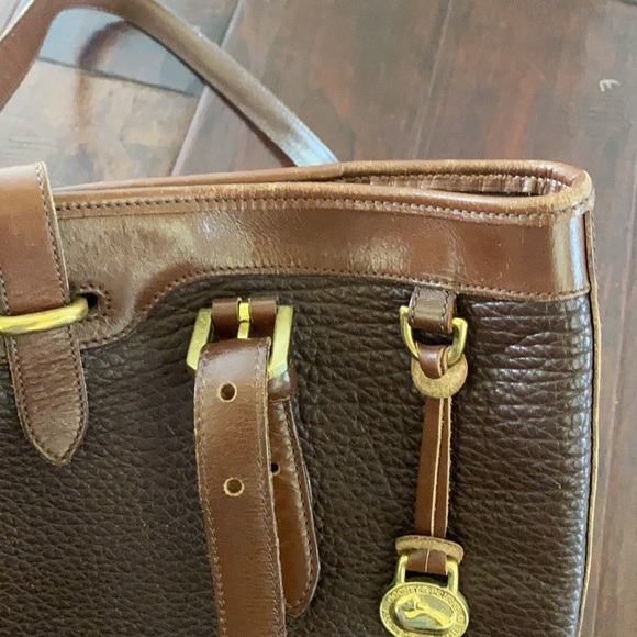 Chocolate brown Dooney and Bourke shoulder bag. Very good condition. - Picture 5 of 7